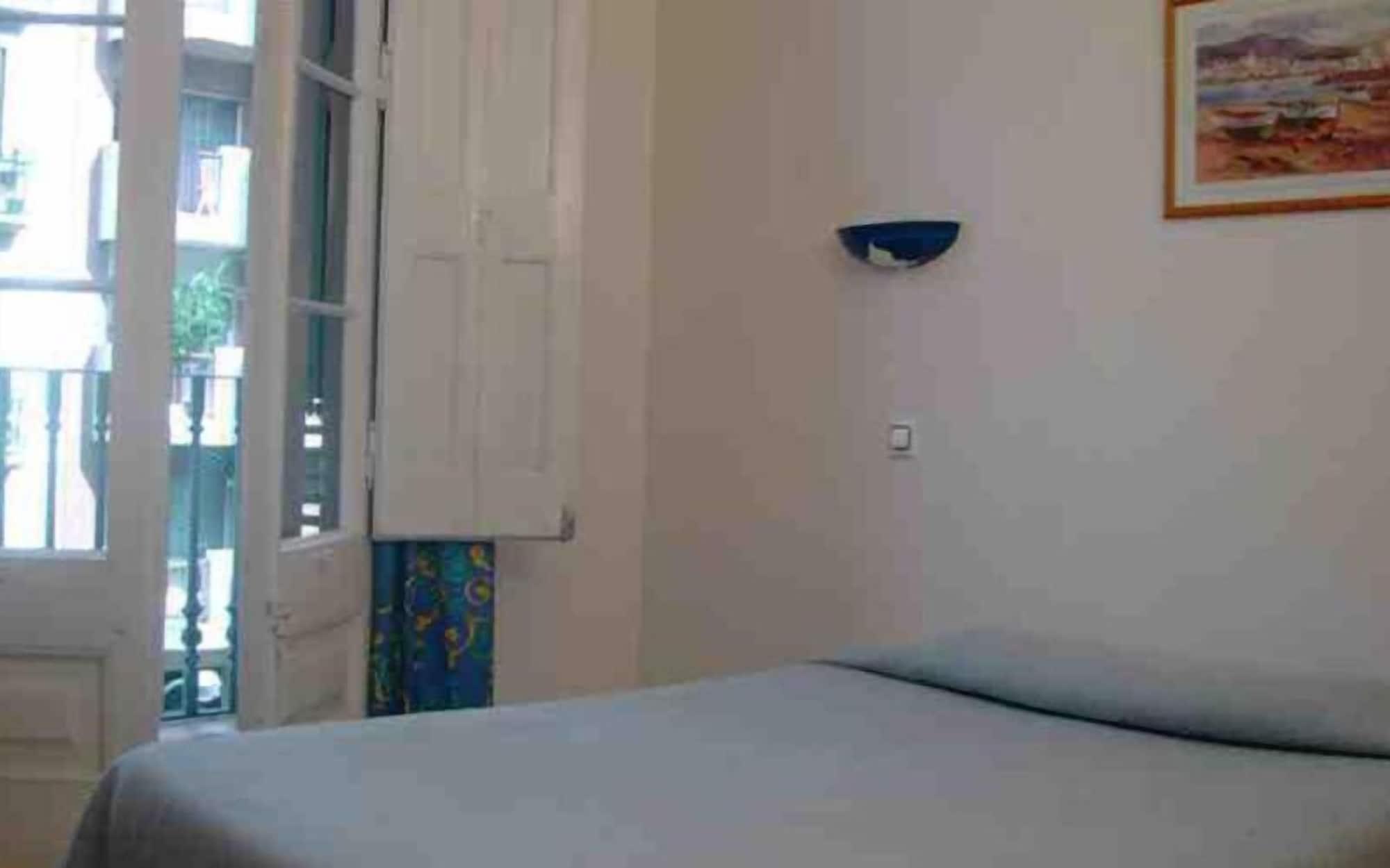 Hostal Eden Barcelona Exteriér fotografie