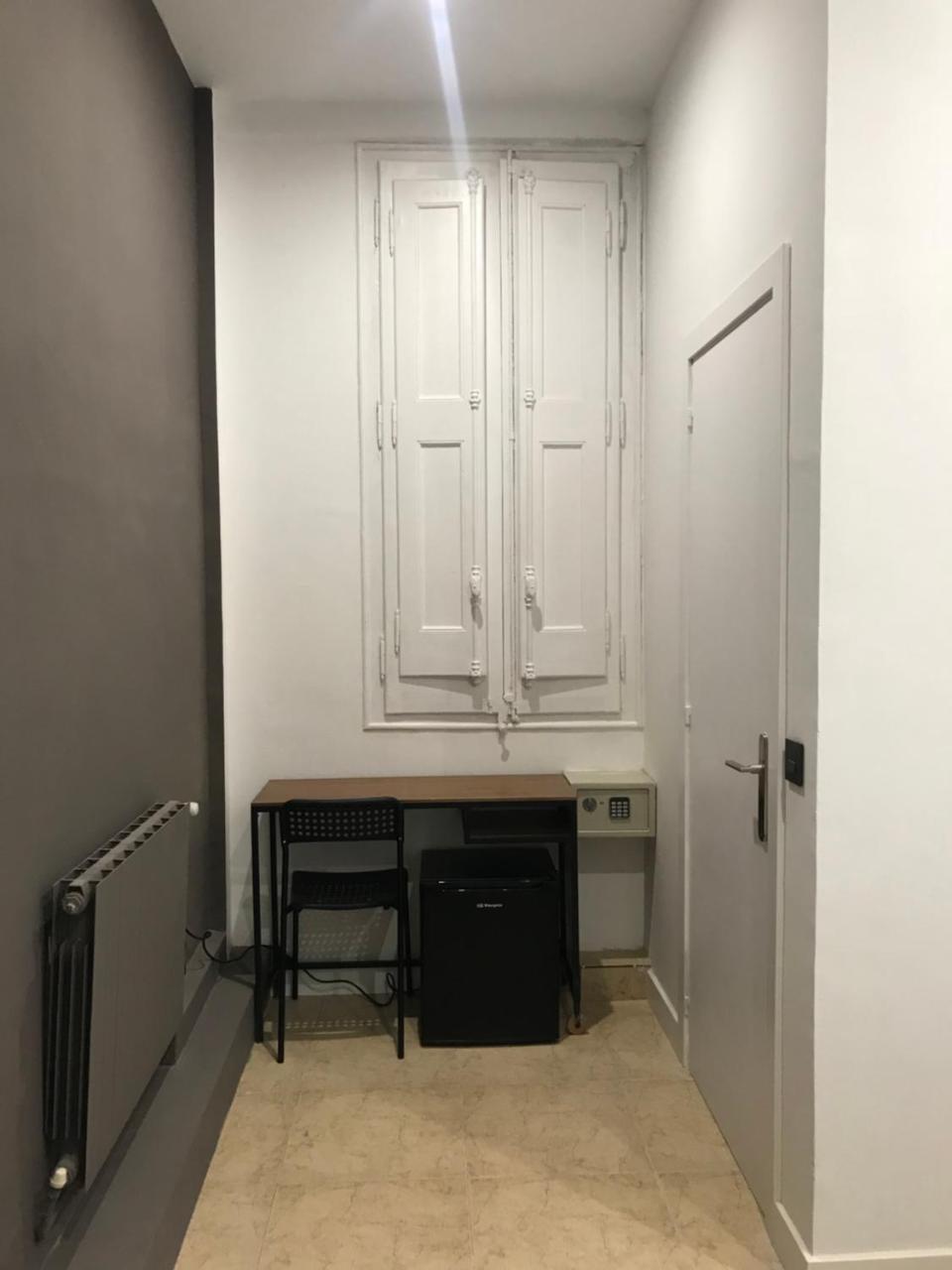Hostal Eden Barcelona Exteriér fotografie